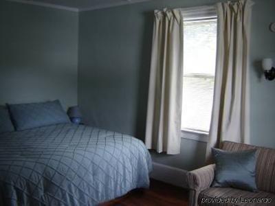 White Horse Inn Питсфилд Номер фото